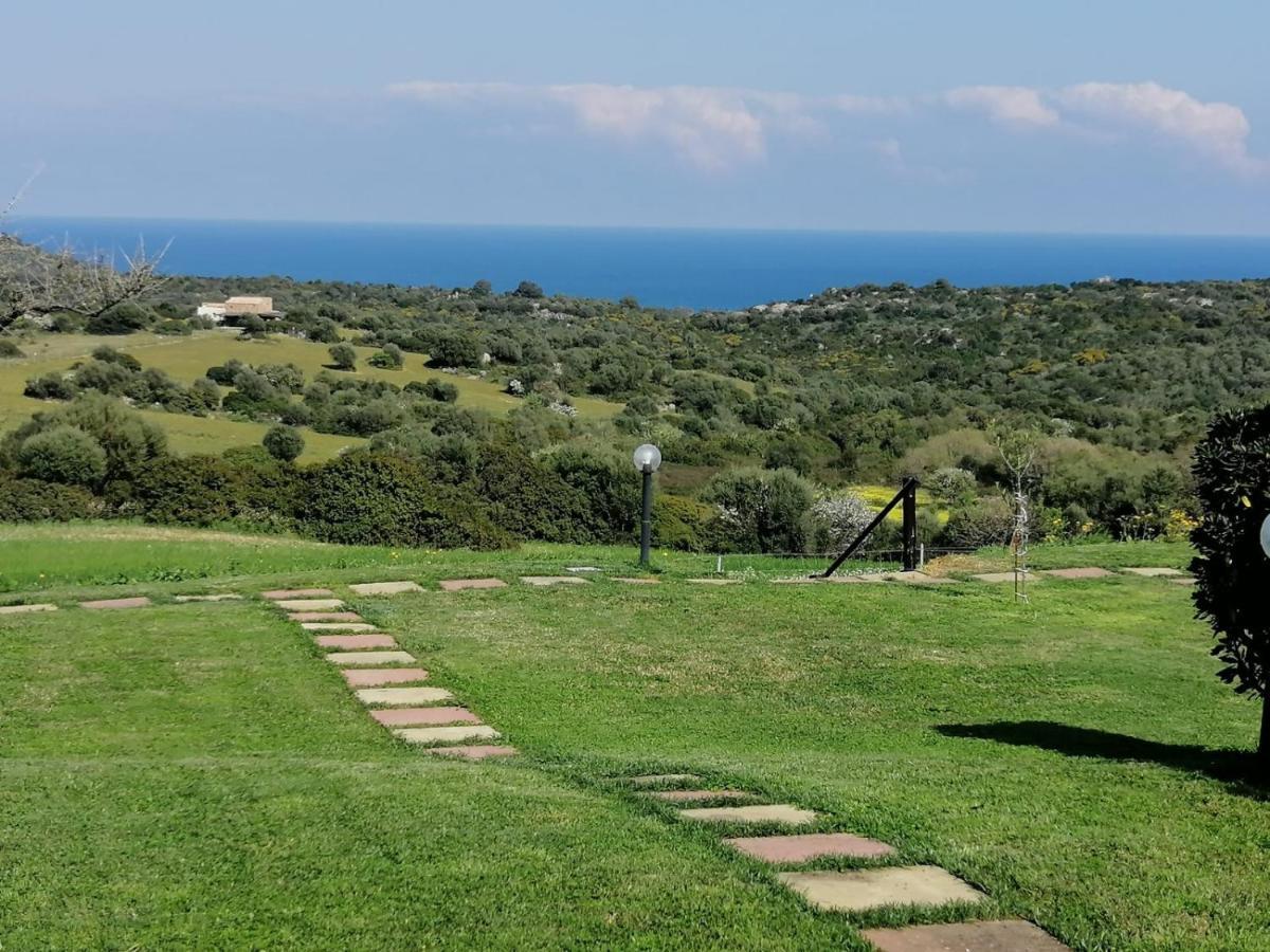 Fattoria Di Anja E Marco Villa Costa Rei Exteriör bild